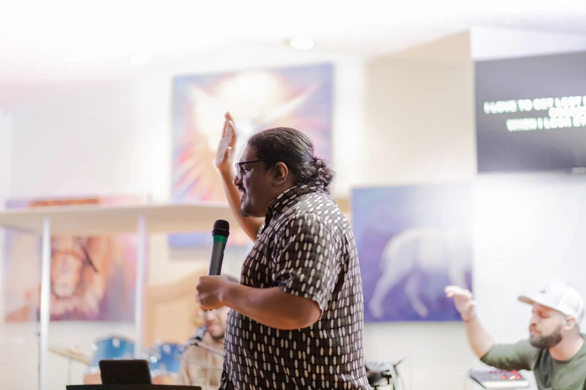 Pastor Reuben Kora ministering